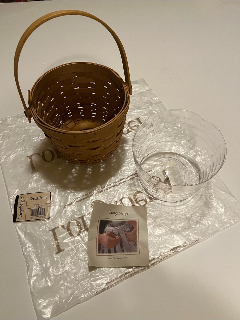 NWT LONGABERGER SMALL FRUIT BASKET & PROTECTOR.